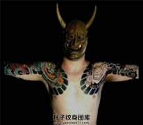 马来西亚纹身师_美女纹身师_Kinki Ryusak—卢恺棋个人资料『重庆升子纹身』