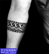 马来西亚纹身师_美女纹身师_Kinki Ryusak—卢恺棋个人资料『重庆升子纹身』